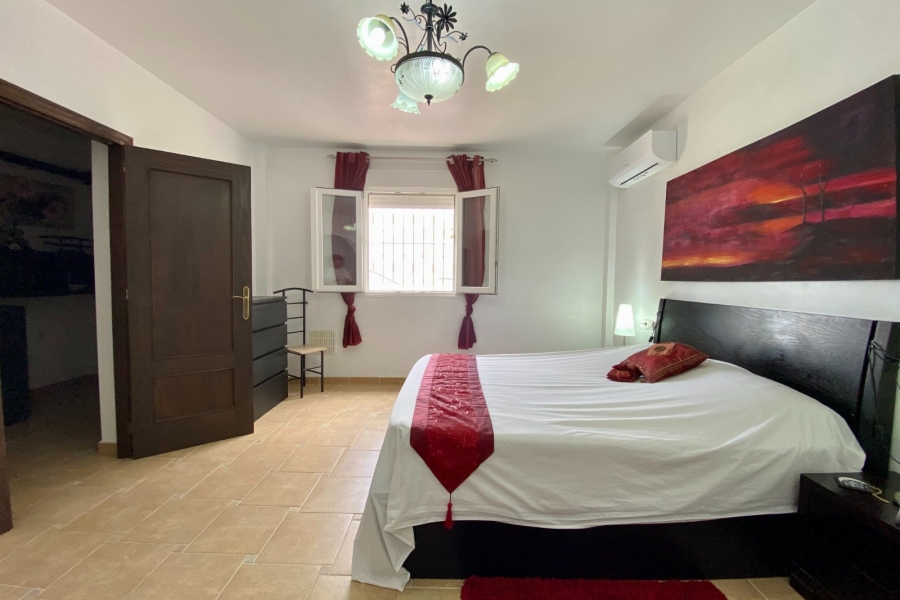 Re-Sale - Detached Villa - Algorfa - Lomas de La Juliana