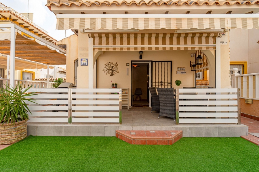 Re-Sale - Quad Villa - Orihuela Costa - Lomas de Cabo Roig