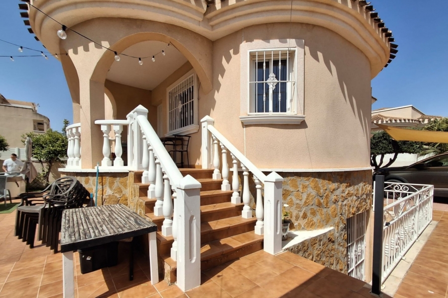 Re-Sale - Detached Villa - Ciudad Quesada - Doña Pepa