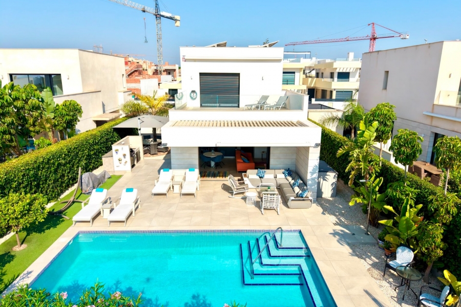 Re-Sale - Detached Villa - Los Montesinos - La Herrada