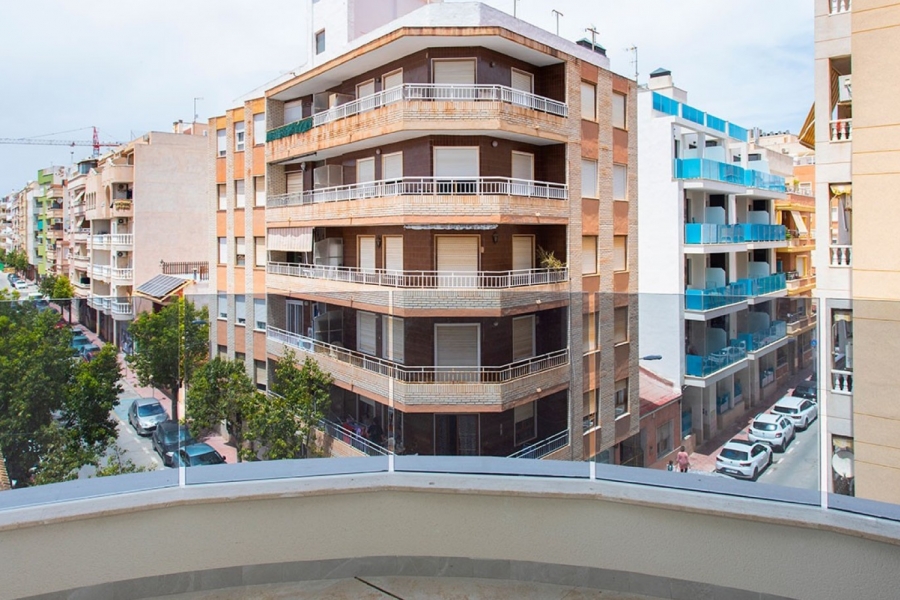 Re-Sale - Apartment - Torrevieja - Playa del Cura