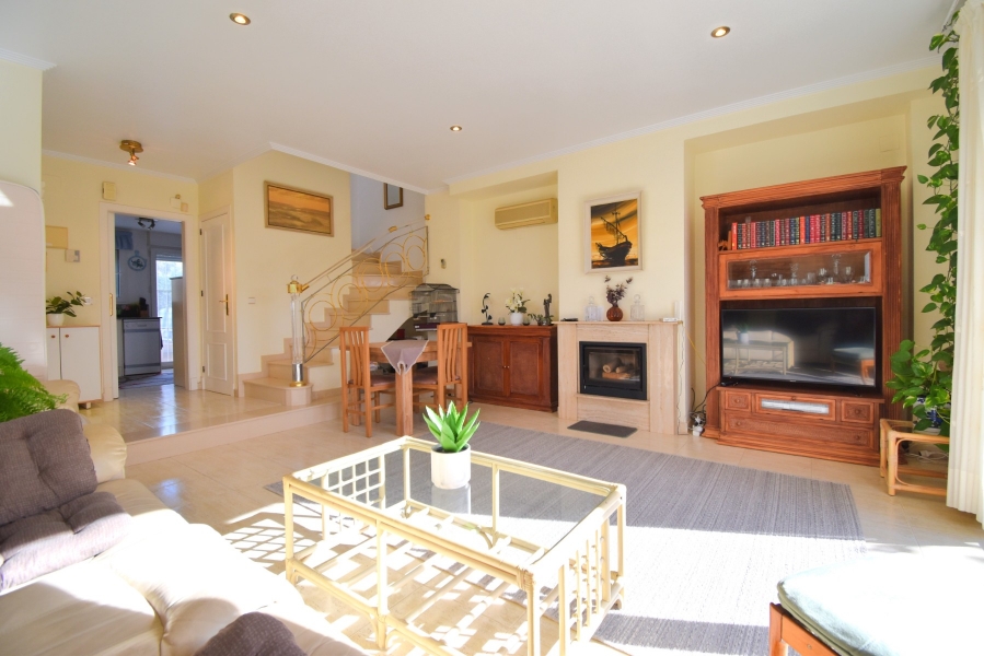 Re-Sale - Semi Detached Villa - Orihuela Costa - Los Altos