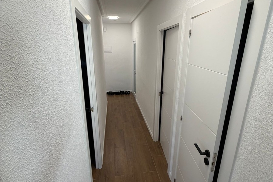 Re-Sale - Apartment - Orihuela Costa - Punta Prima