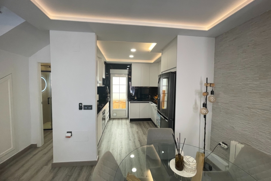 Re-Sale - Semi Detached Villa - Orihuela Costa - Villamartin