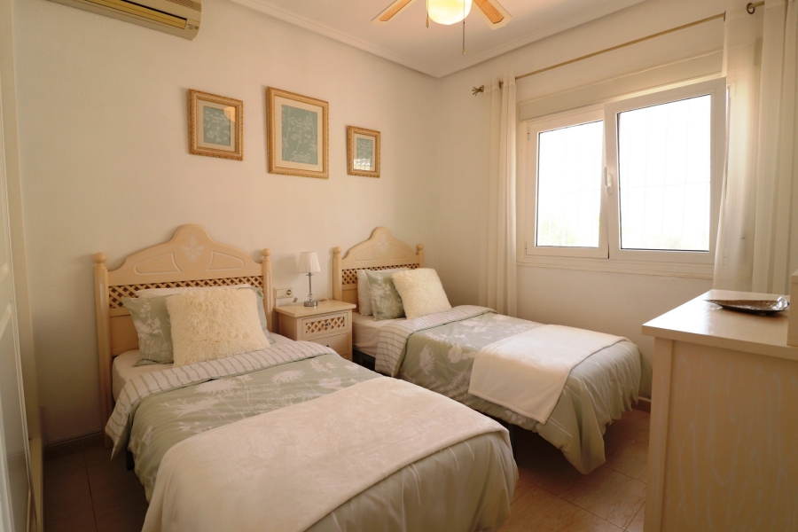 Re-Sale - Townhouse - Benijofar - Monte Azul