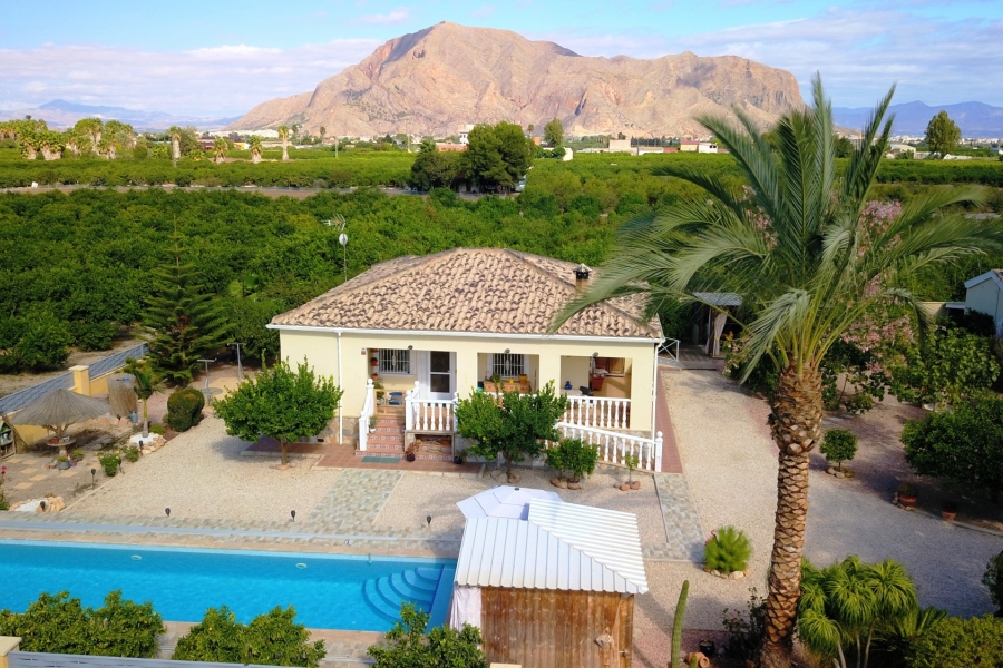 Videresalg - Land Eiendom - Orihuela - La Campaneta