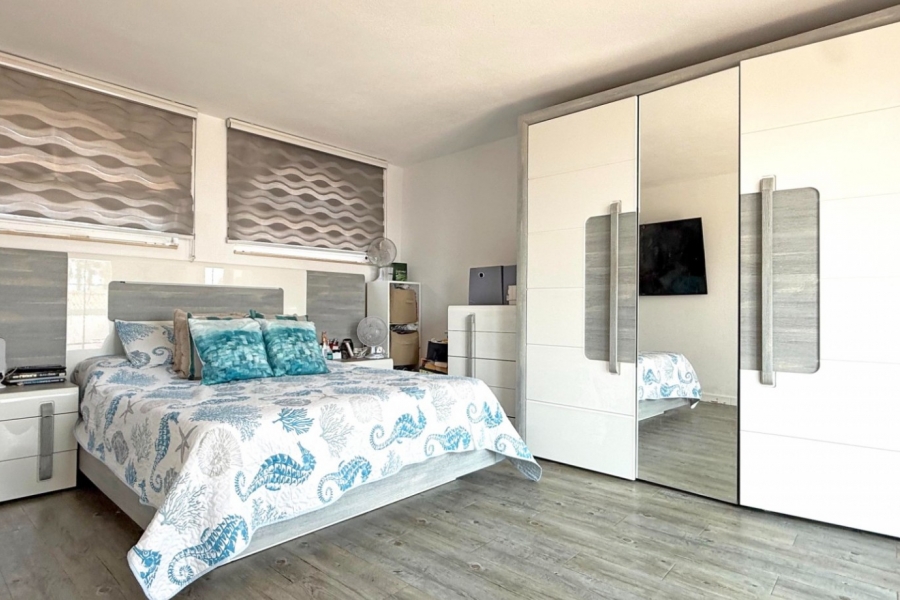 Re-Sale - Detached Villa - Orihuela Costa - Villamartin