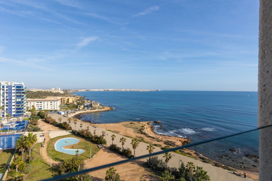 Re-Sale - Apartment - Orihuela Costa - Punta Prima
