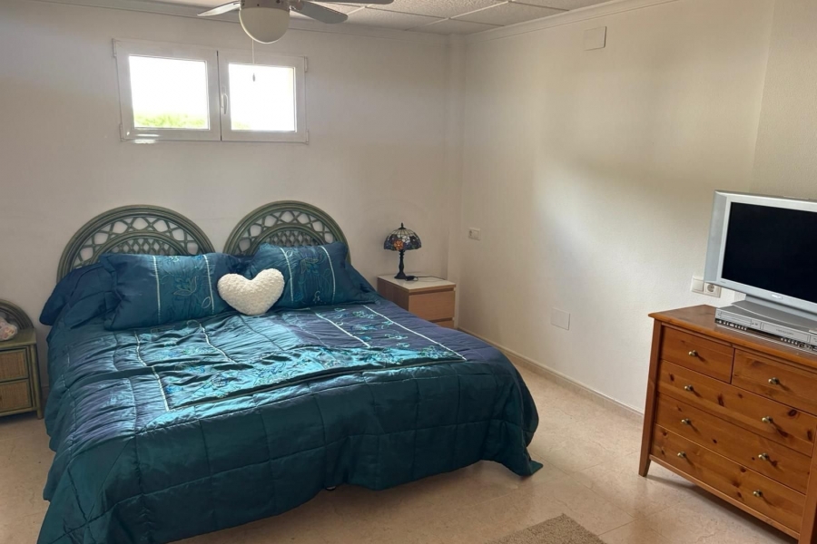 Re-Sale - Detached Villa - Algorfa - Algorfa - Village