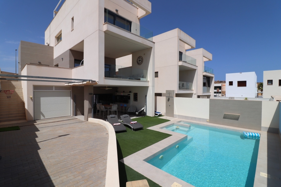 Re-Sale - Detached Villa - Benijofar - Benijofar - Village
