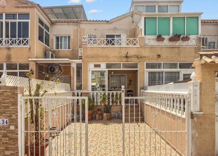 Re-Sale - Townhouse - Torrevieja - Torrevieja - Centre