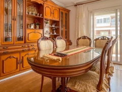 Apartment - Re-Sale - Torrevieja - Playa Acequion