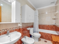 Re-Sale - Apartment - Torrevieja - Torrevieja - Centre