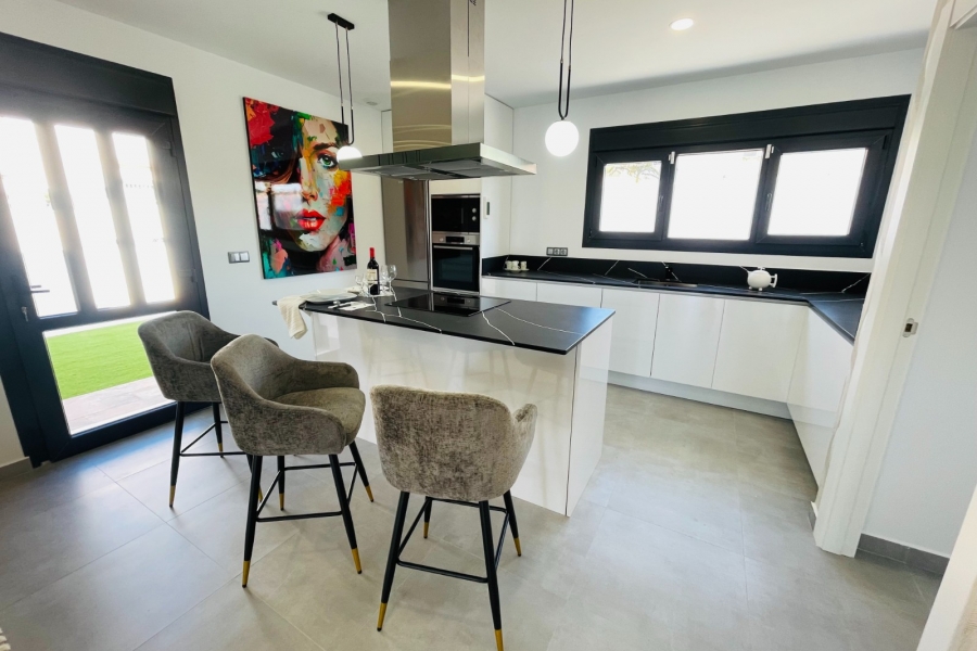 Nye - Frittliggende Villa - Torrevieja