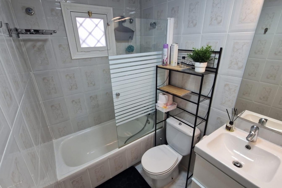 Re-Sale - Apartment - Torrevieja - Torre La Mata