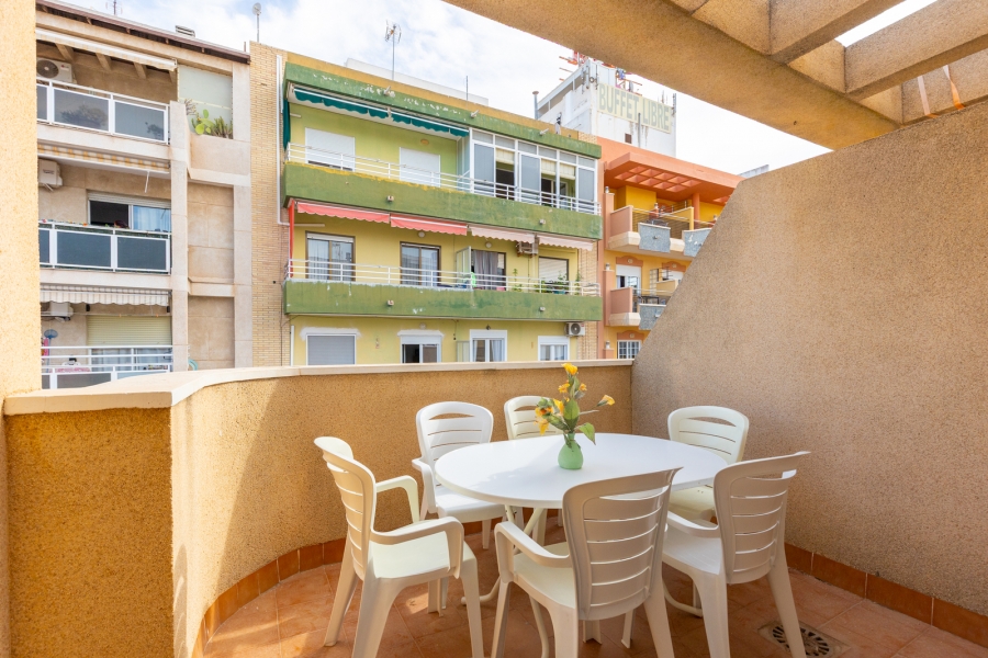 Re-Sale - Apartment - Torrevieja - Playa Los Naufragos