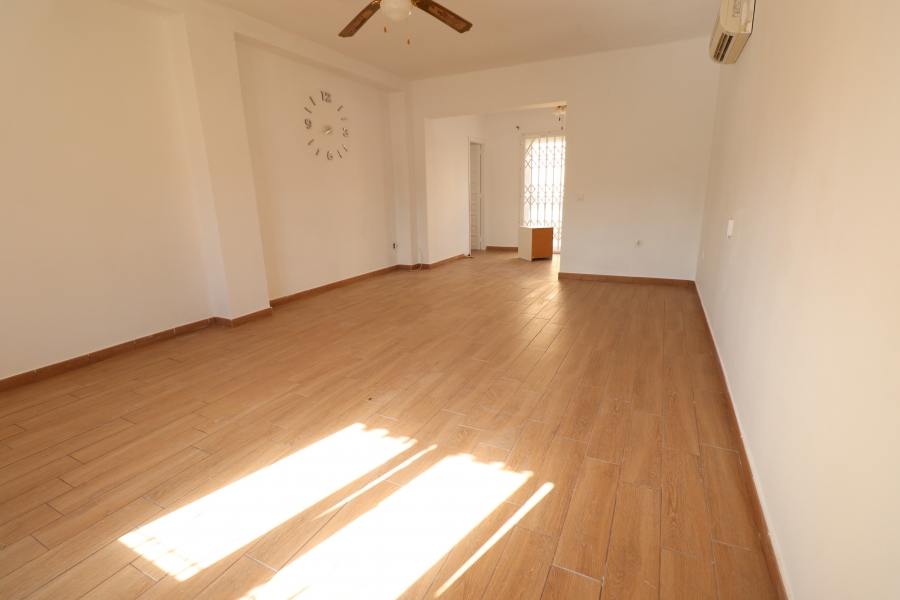 Wederverkoop - Vrijstaande Villa - Torrevieja - La Siesta