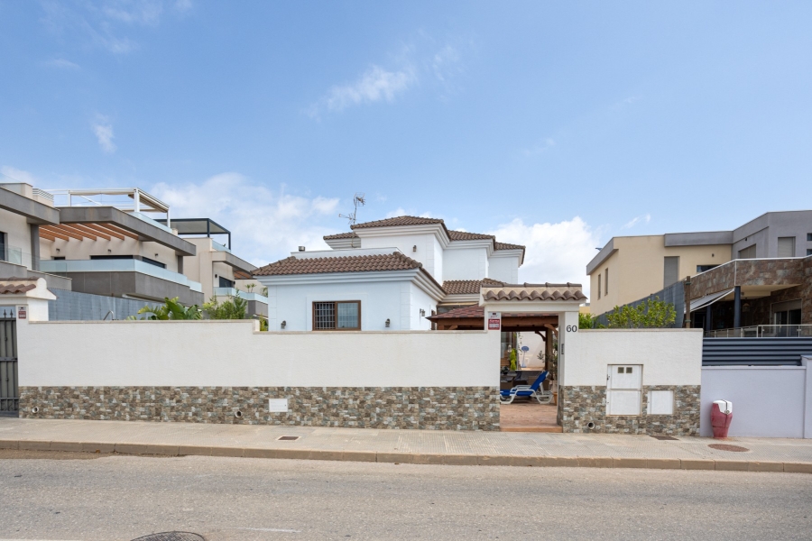 Re-Sale - Detached Villa - Los Montesinos - La Herrada