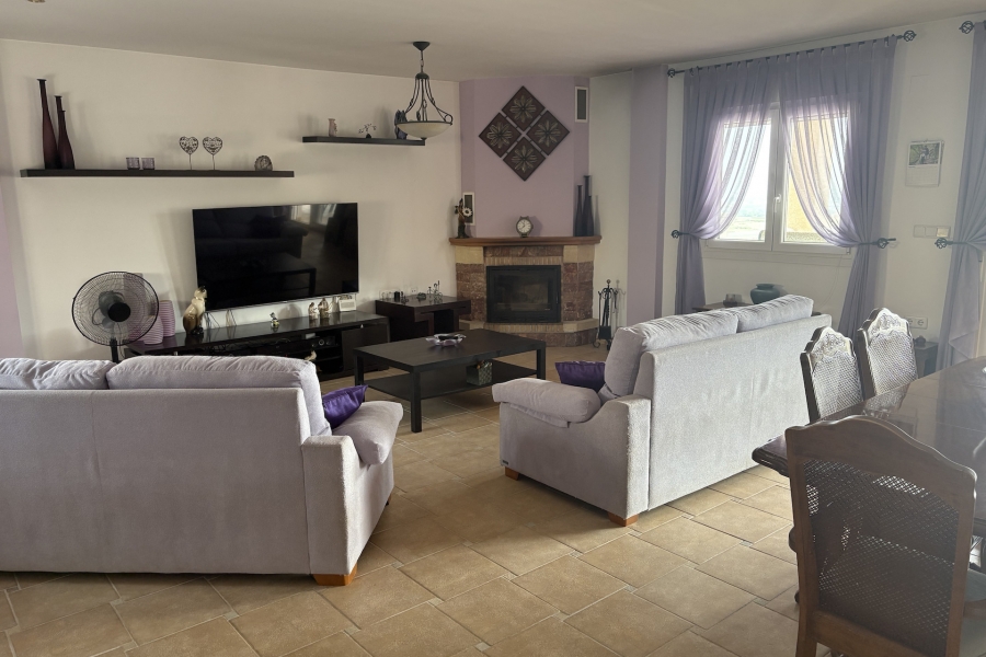 Re-Sale - Detached Villa - Algorfa - Algorfa - Village