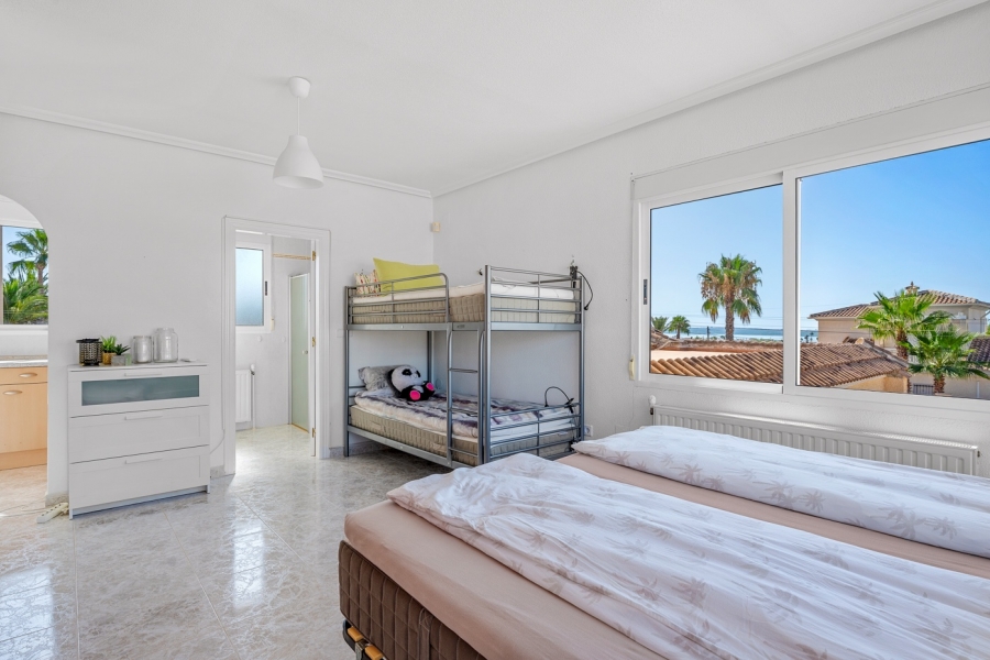 Re-Sale - Detached Villa - Ciudad Quesada - Ciudad Quesada - Town
