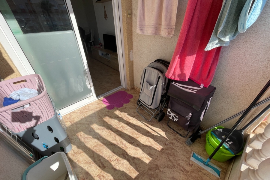 Re-Sale - Apartment - Torrevieja - Torrevieja - Centre