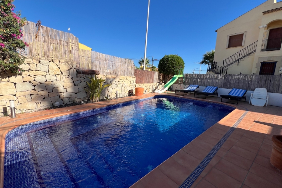 Re-Sale - Semi Detached Villa - Algorfa - La Finca Golf Resort