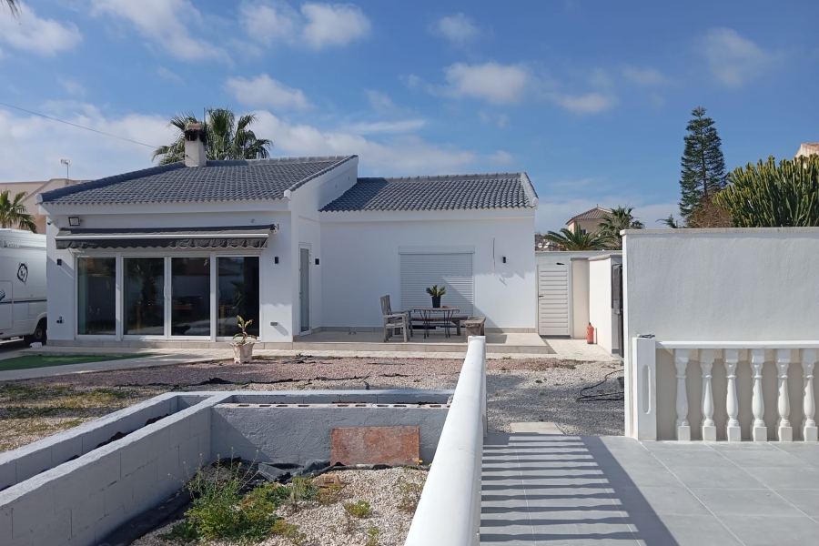 Re-Sale - Detached Villa - Orihuela Costa - Lomas de Cabo Roig