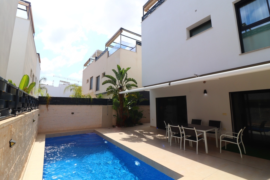 Re-Sale - Semi Detached Villa - Benijofar - Benijofar - Village