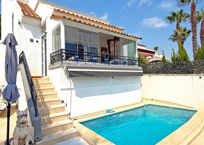 Re-Sale - Detached Villa - Orihuela Costa - Villamartin