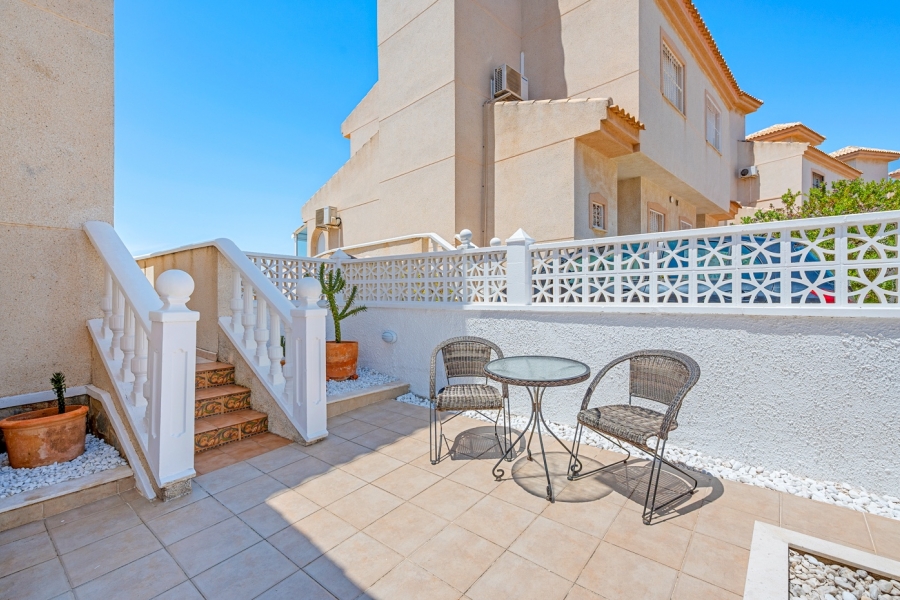 Re-Sale - Semi Detached Villa - Ciudad Quesada - La Marquesa