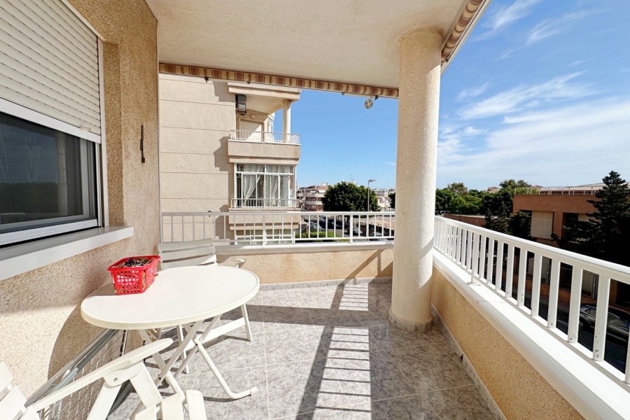 Re-Sale - Apartment - Torrevieja - Torrevieja - Centre