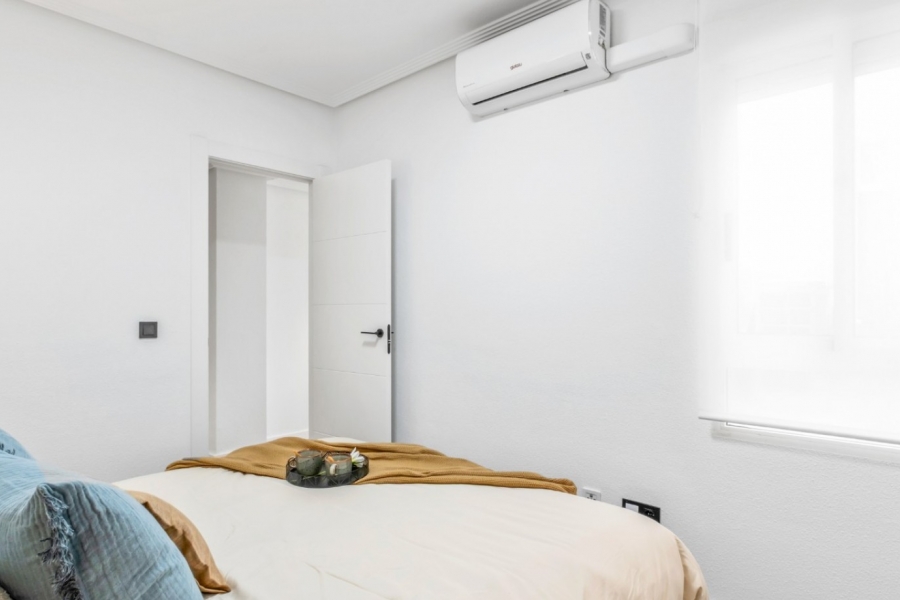Re-Sale - Apartment - Orihuela Costa - Playa Flamenca
