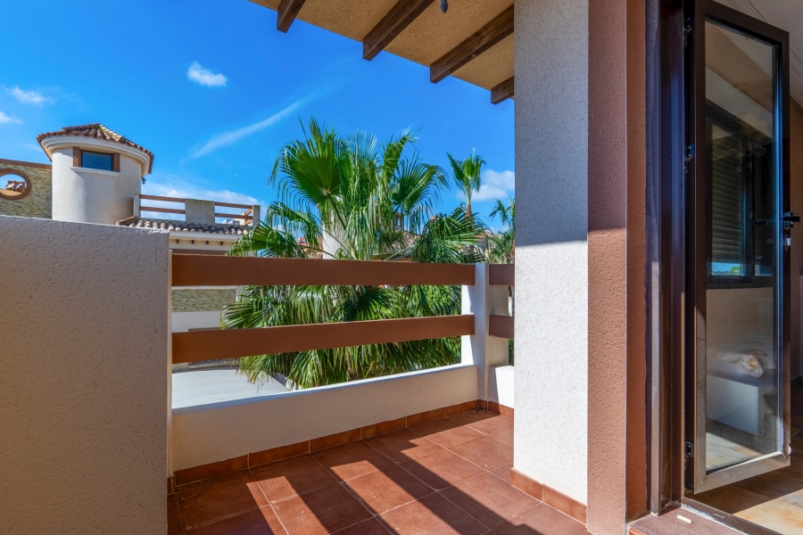 Re-Sale - Detached Villa - Orihuela Costa - Villamartin