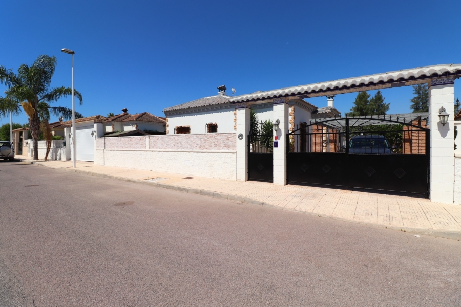 Re-Sale - Detached Villa - Formentera del Segura - Fincas de La Vega
