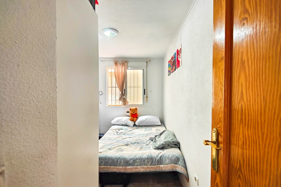 Re-Sale - Apartment - Torrevieja - Torrevieja - Centre