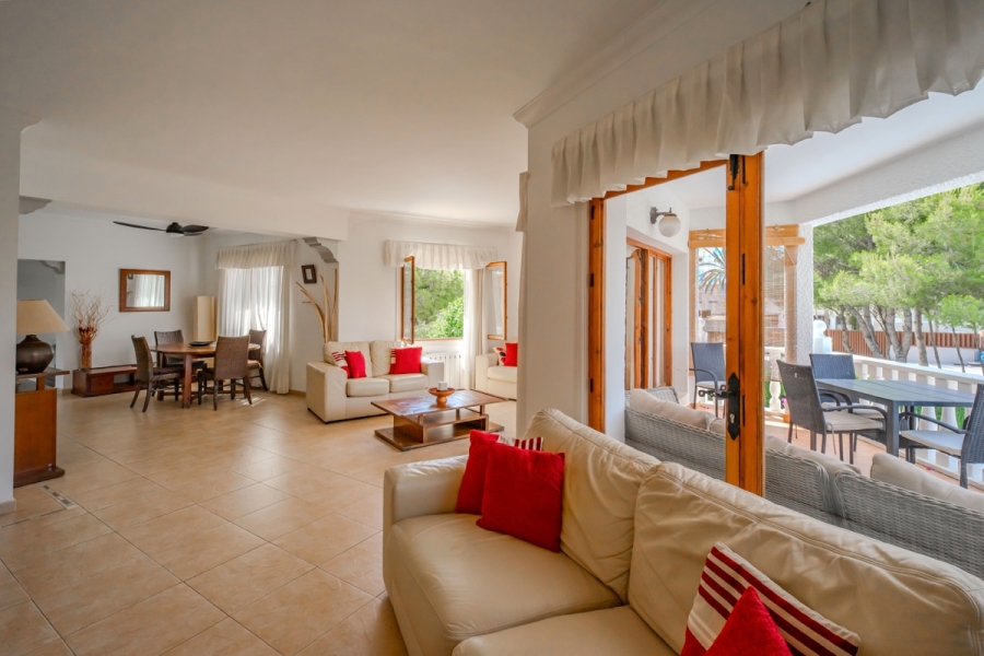 Re-Sale - Detached Villa - Orihuela Costa - Cabo Roig