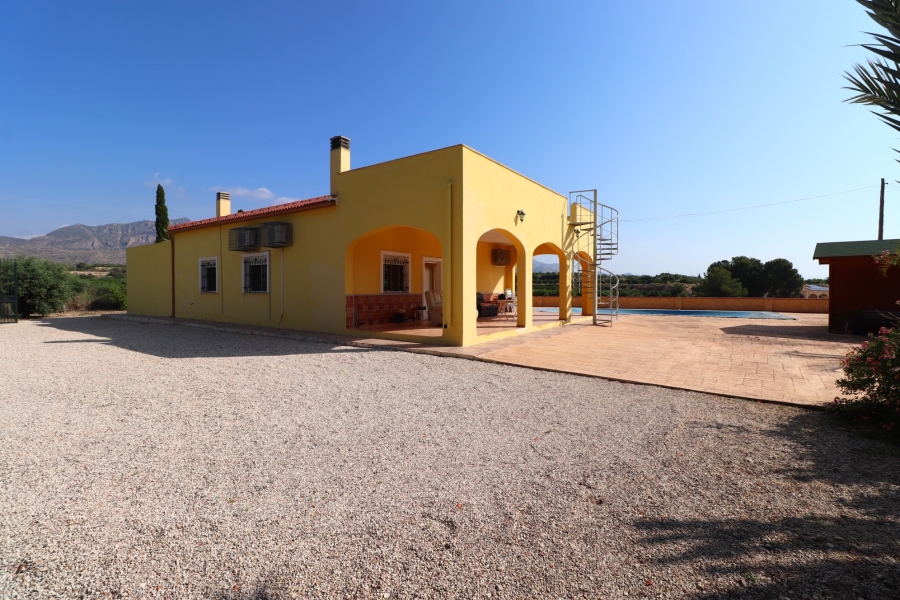 Re-Sale - Country Property - Albatera - Albatera - Country