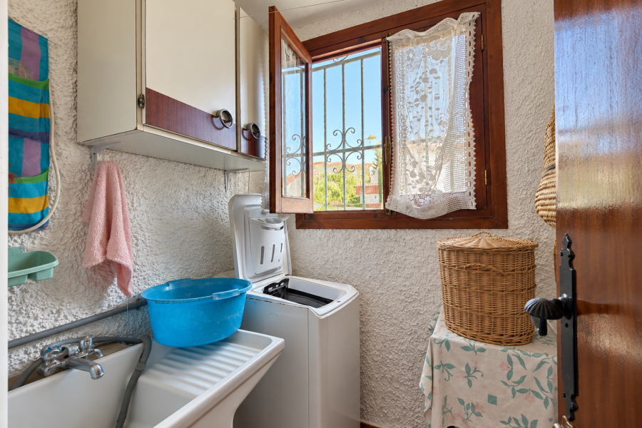 Re-Sale - Townhouse - Torrevieja - Torrevieja - Centre