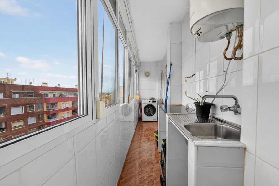 Re-Sale - Apartment - Torrevieja - Torrevieja - Centre
