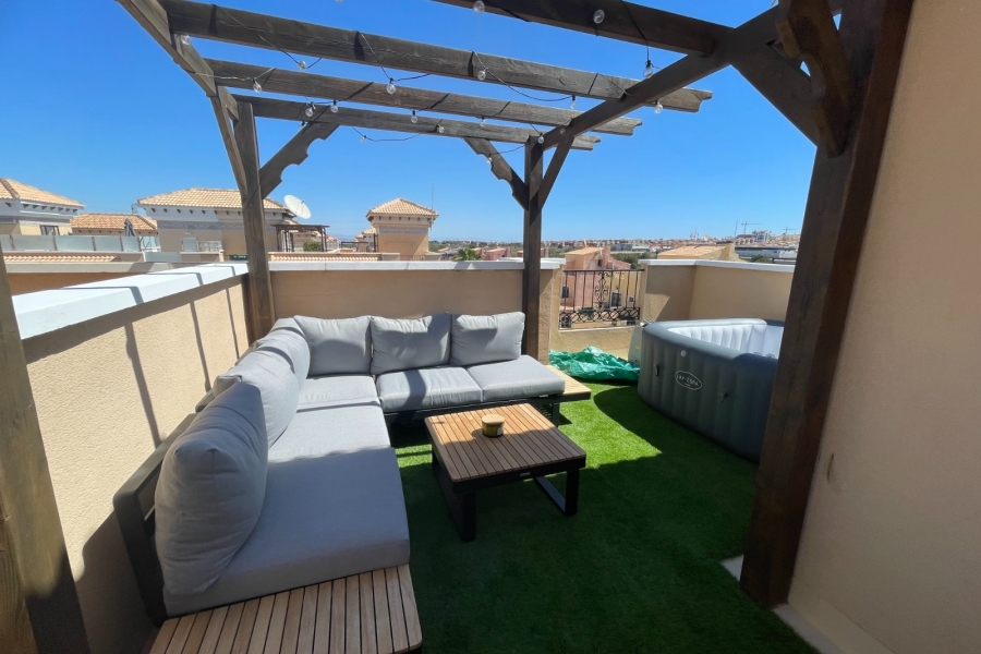 Re-Sale - Semi Detached Villa - Orihuela Costa - Villamartin