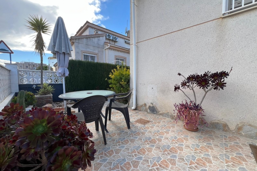 Re-Sale - Detached Villa - Algorfa - Montemar
