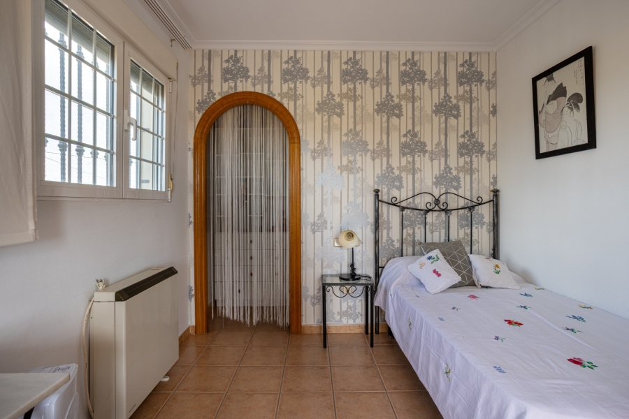 Re-Sale - Detached Villa - Elche - La Hoya