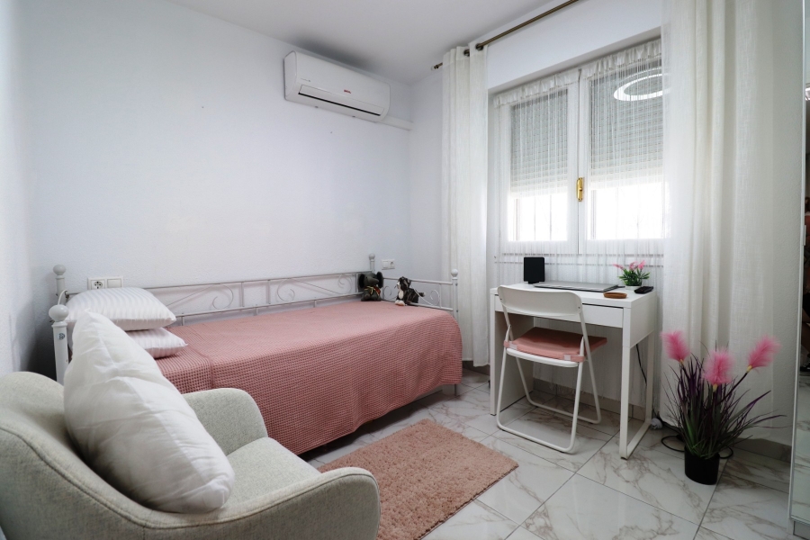 Re-Sale - Detached Villa - Orihuela Costa - La Florida