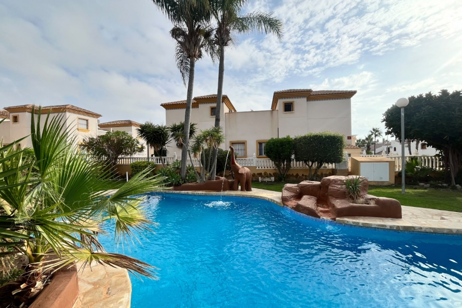Re-Sale - Quad Villa - Orihuela Costa - Villamartin