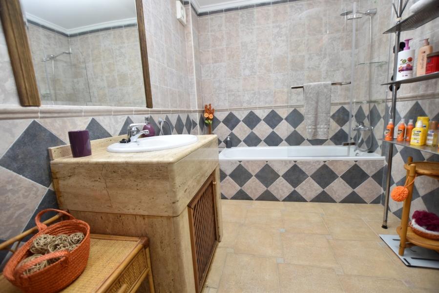 Re-Sale - Detached Villa - Algorfa - Montemar