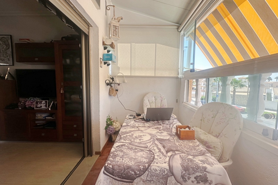 Re-Sale - Apartment - Torrevieja - Aguas Nuevas