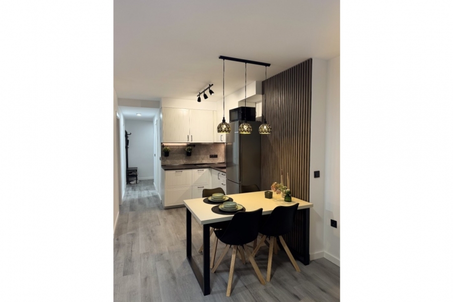 Re-Sale - Apartment - Torrevieja - Torrevieja - Centre