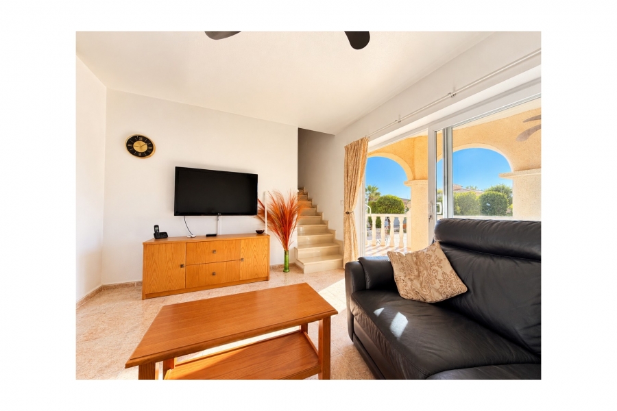 Re-Sale - Detached Villa - La Marina - La Marina - Urbanization