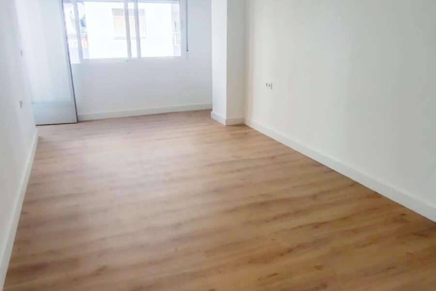 Re-Sale - Apartment - Torrevieja - Torrevieja - Centre