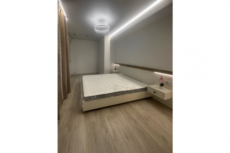 Re-Sale - Apartment - Torrevieja - Torrevieja - Centre